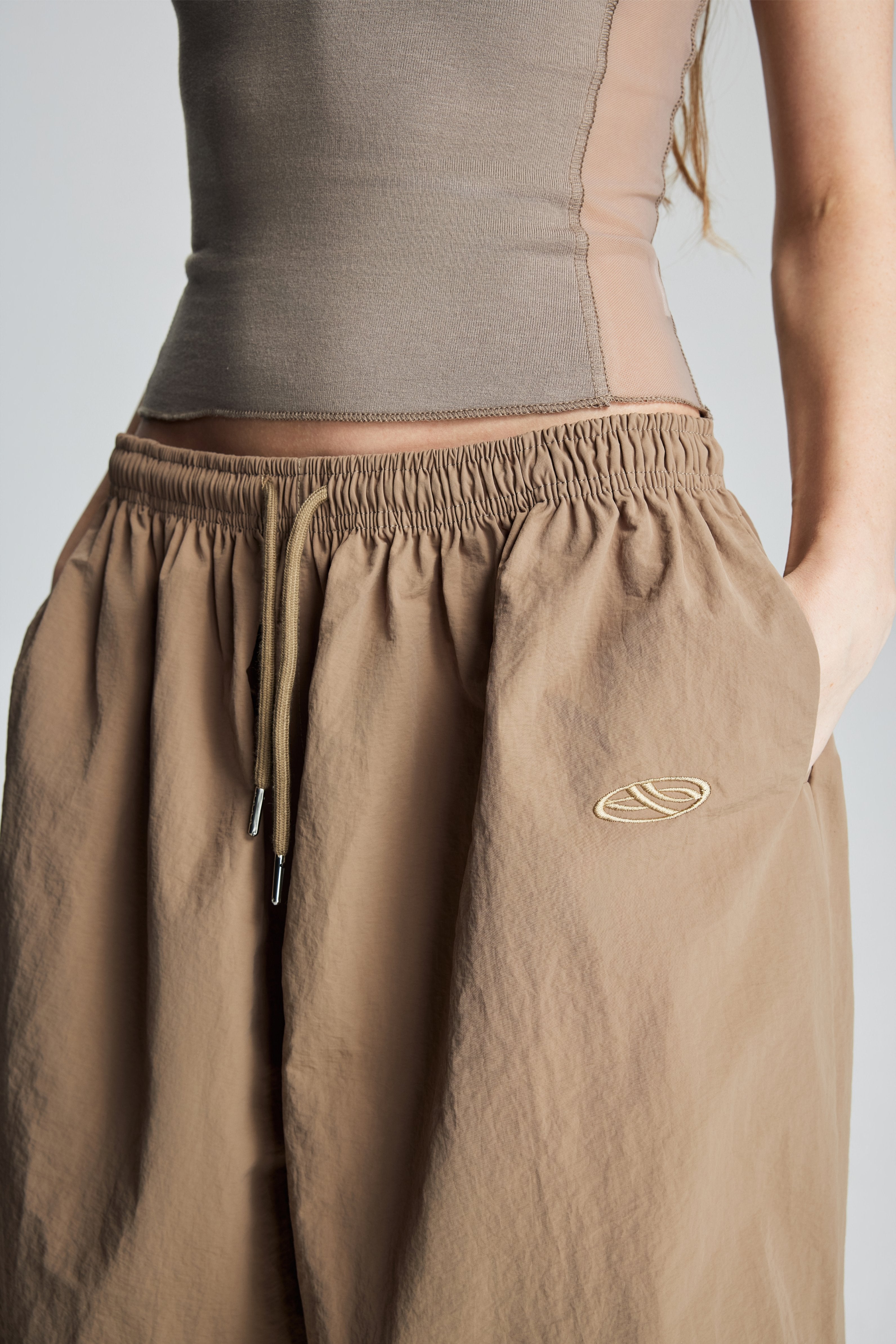 Parachute Drawstring Cargo Pants (Sand Khaki)