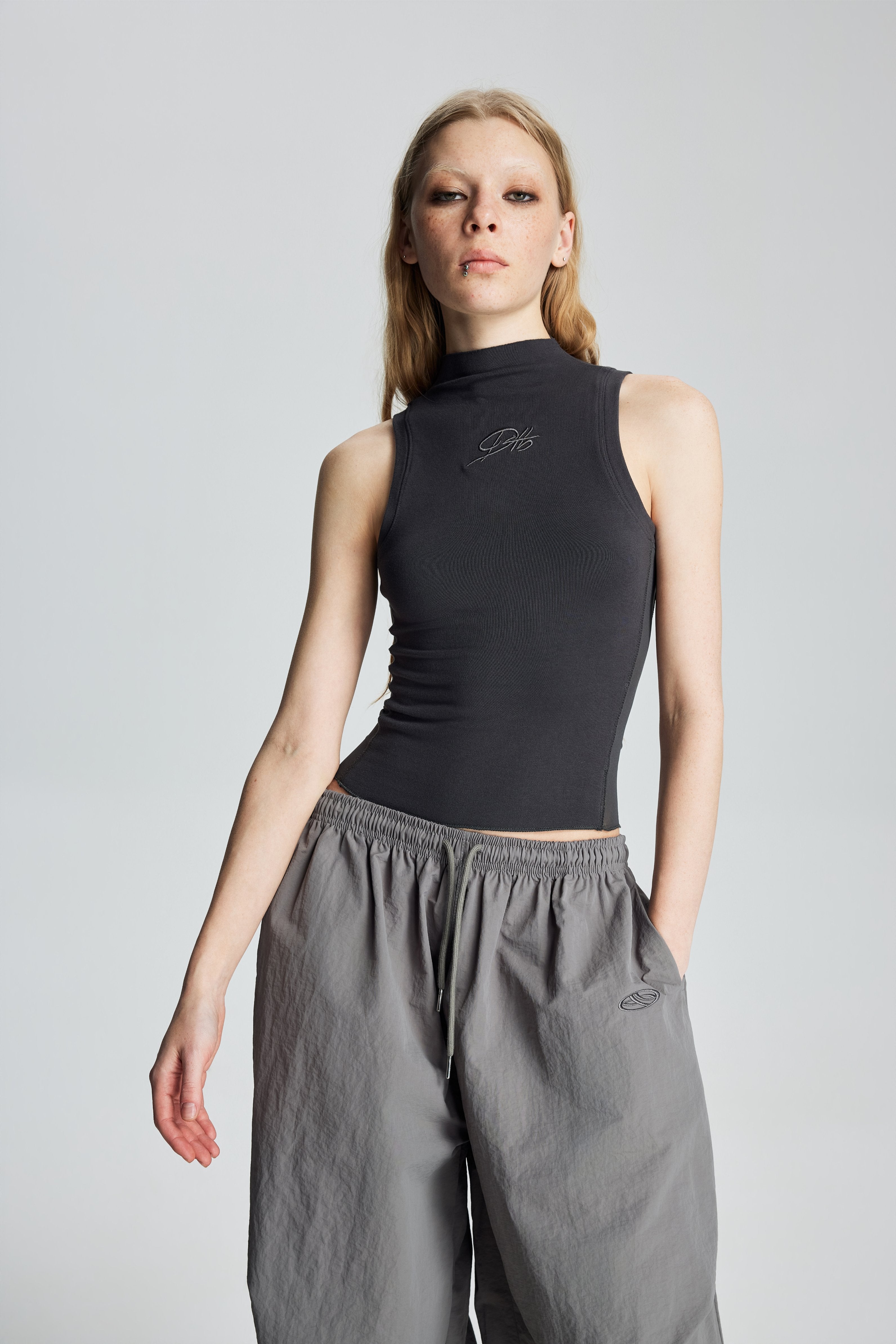 Mock Neck Mesh Panel Stretch Tank Top (Cool Grey)