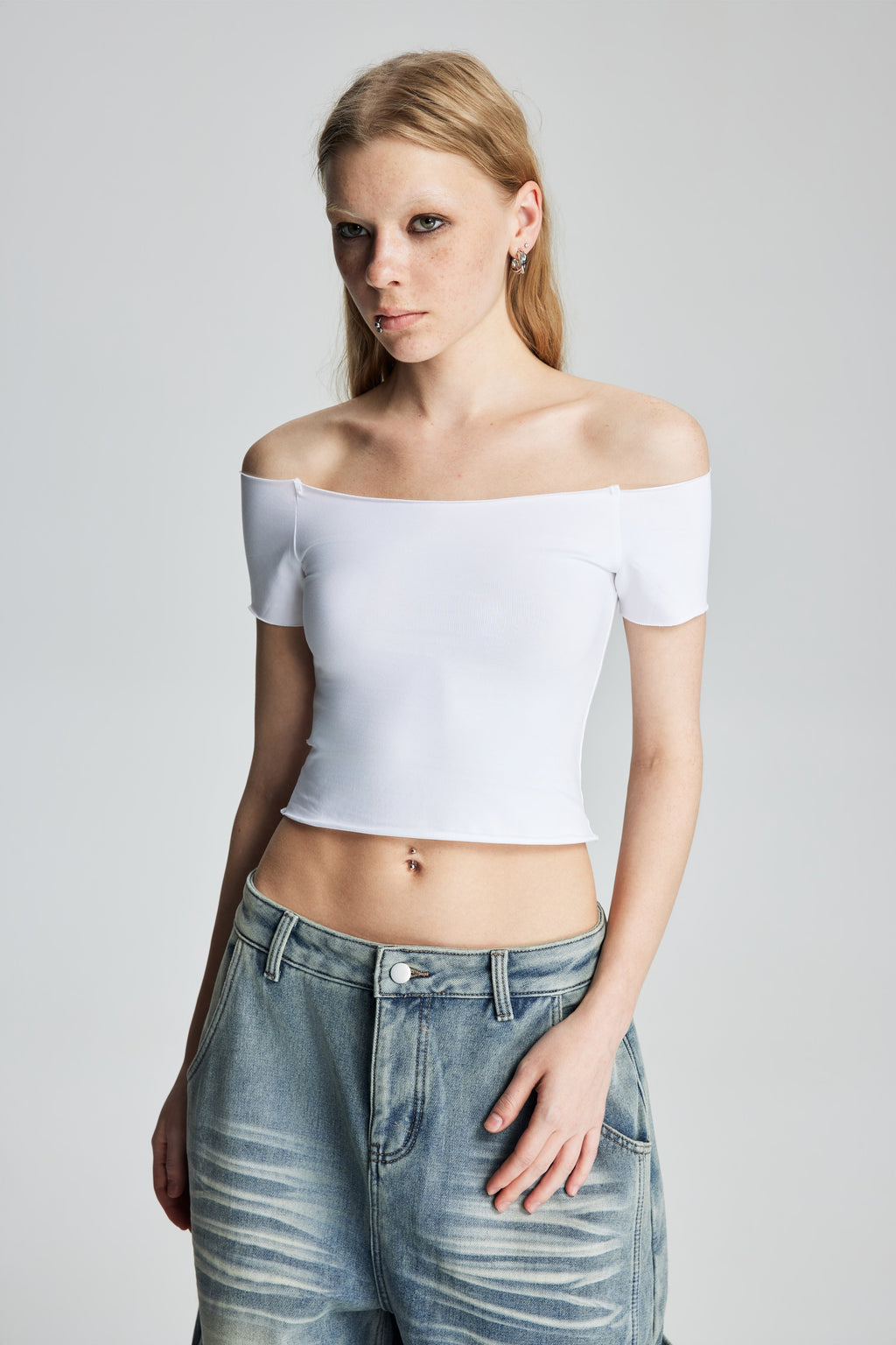 Distressed Patchwork Off-Shoulder Stretch Top (White)