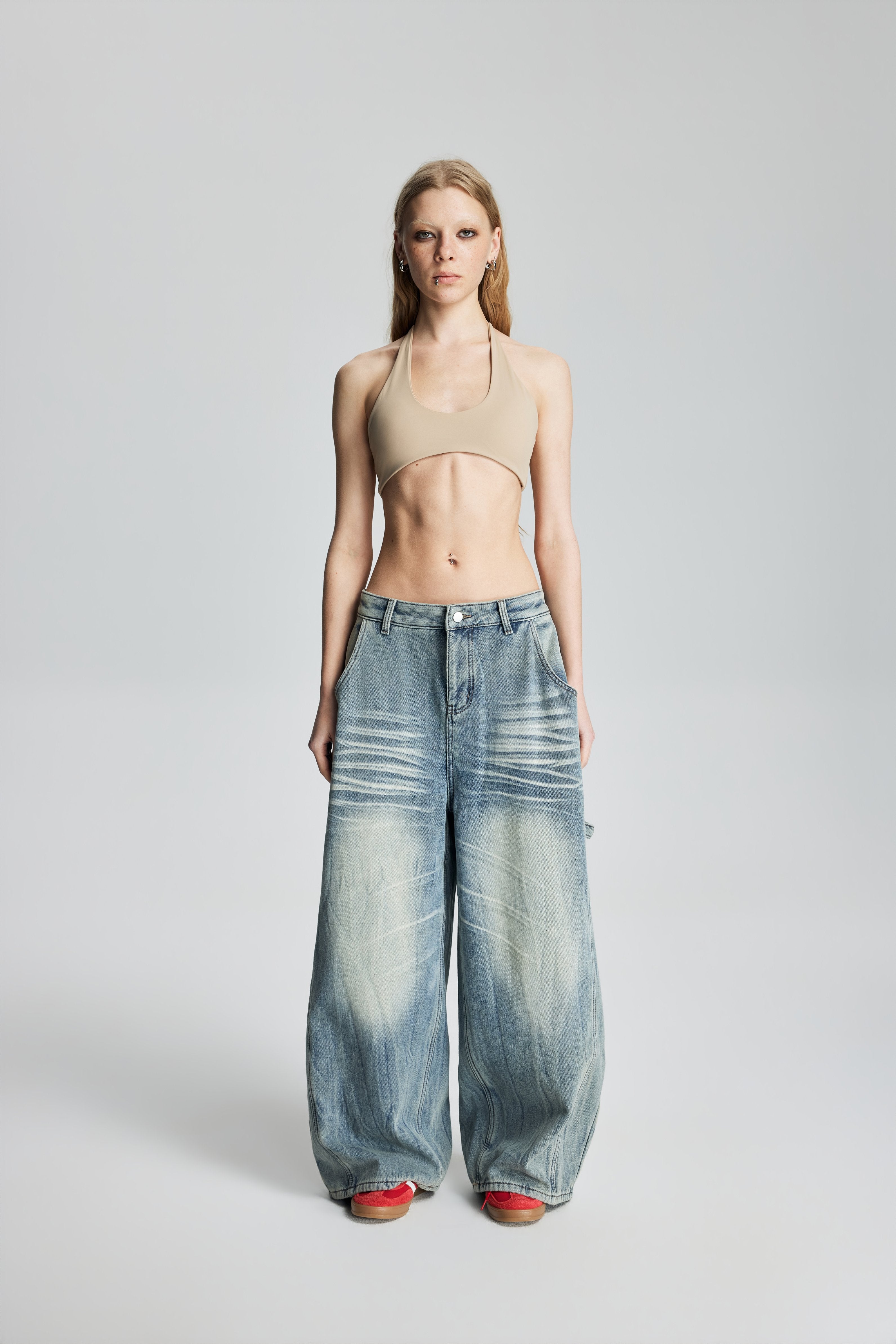 Halter Tie-Back Sports Bra (Beige)